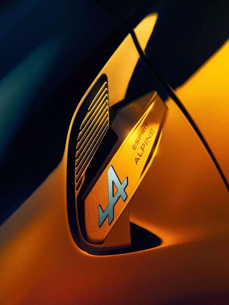 Der Renault Captur Esprit als Alpine Version bei RRG.
