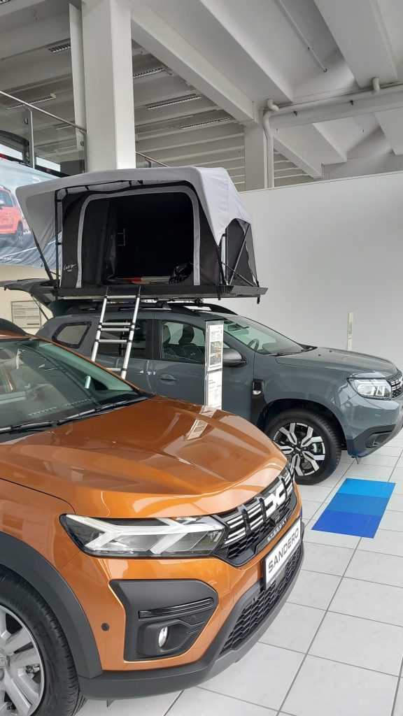 Dacia Berlin Fennpfuhl RRG Autohaus Innenraum