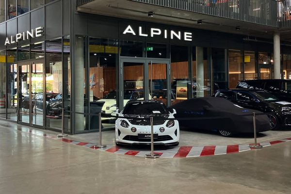 RRG München Alpine Store