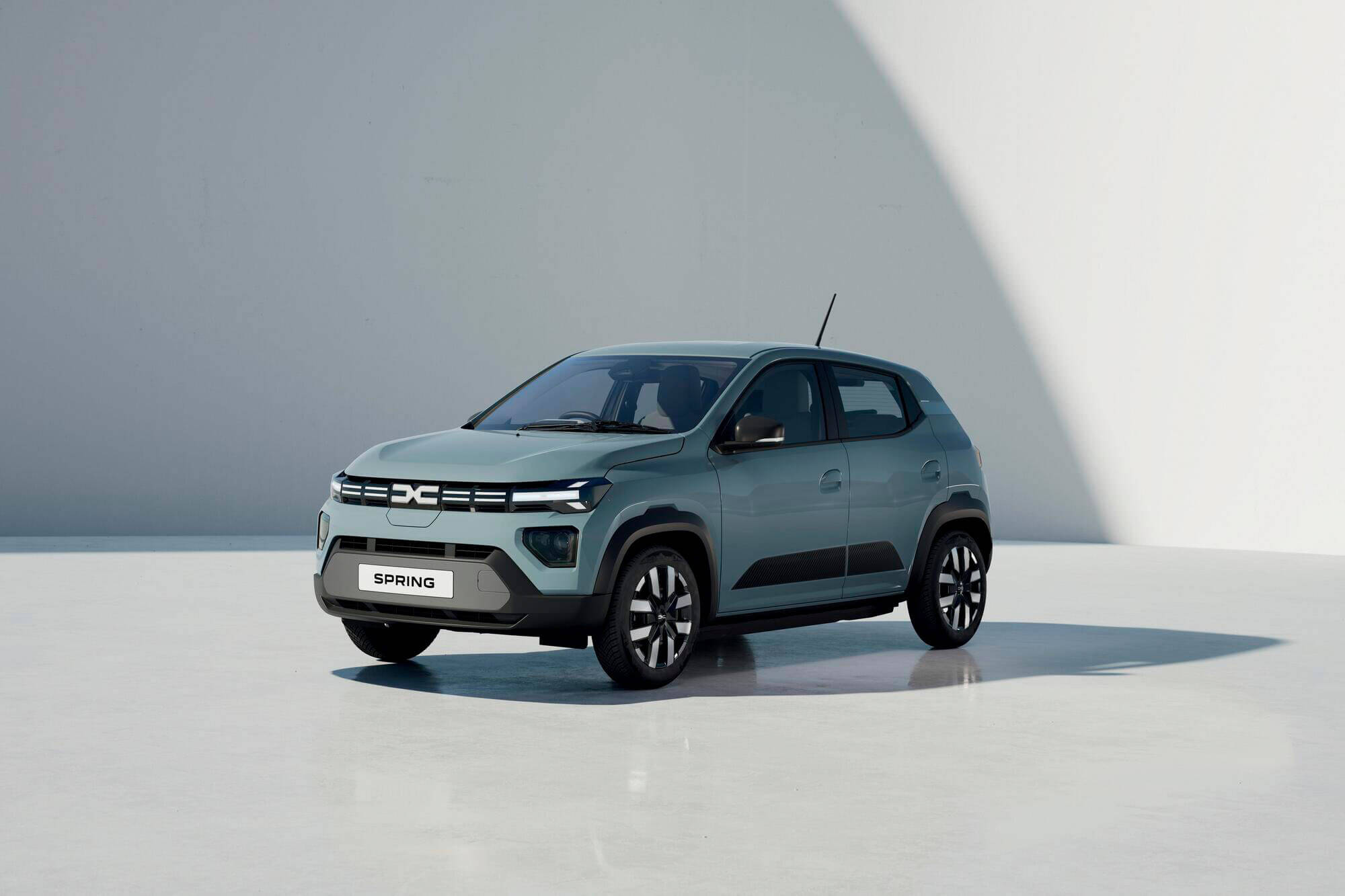 Der Dacia Spring Electric als Facelift Modell bei RRG.